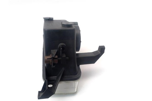Recambio de faro antiniebla derecho para opel zafira a 2.0 dti 16v referencia OEM IAM 6710014  