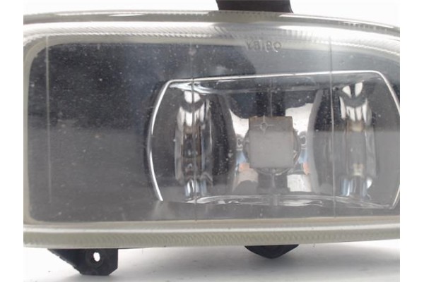 Recambio de faro antiniebla derecho para opel zafira a 2.0 dti 16v referencia OEM IAM 6710014  