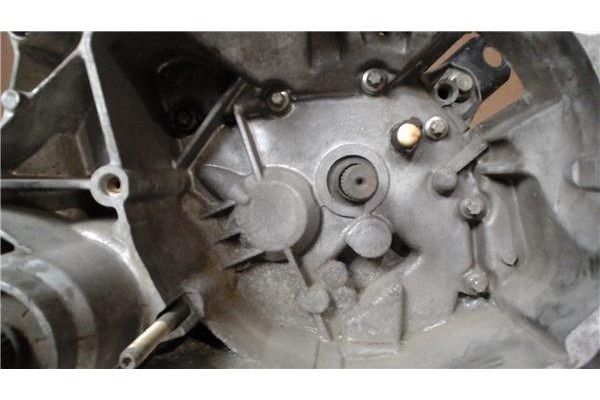 Recambio de caja cambios manual para renault clio ii fase i (b/cb0) referencia OEM IAM JB1513  