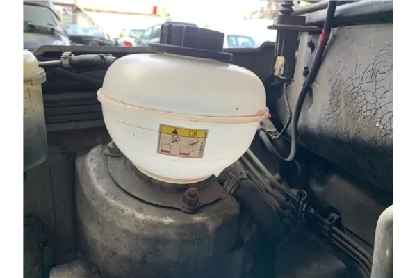 Recambio de botella expansion para land rover freelander (ln) 2.0 hse familiar referencia OEM IAM PCF000012 3H528A436AA 
