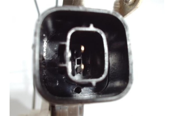 Recambio de cierre electromagnetico delantero derecho para suzuki alto (amf310) 1.0 referencia OEM IAM 82201M68K00  