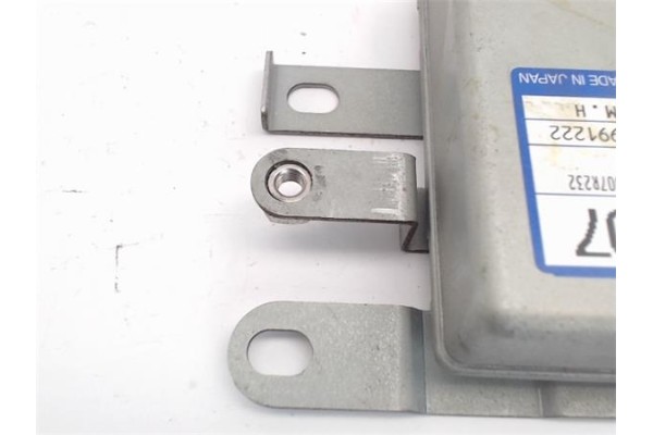 Recambio de centralita para mitsubishi space wagon (n80/n90) referencia OEM IAM E007R232  