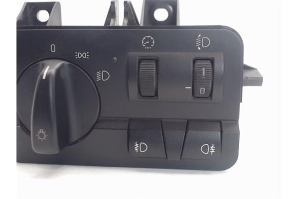 Recambio de mando de luces para bmw serie 3 touring (e46) referencia OEM IAM 61316901429 X. 