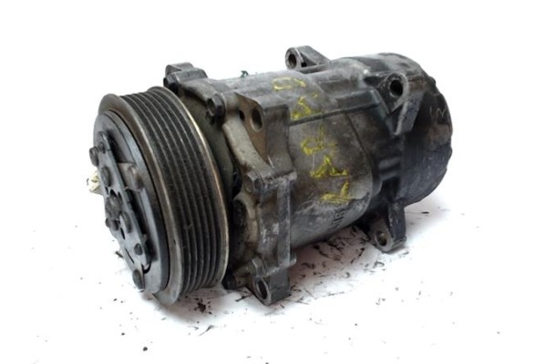 Recambio de compresor aire acond. para citroen c15 1.8 d referencia OEM IAM 6207812060  