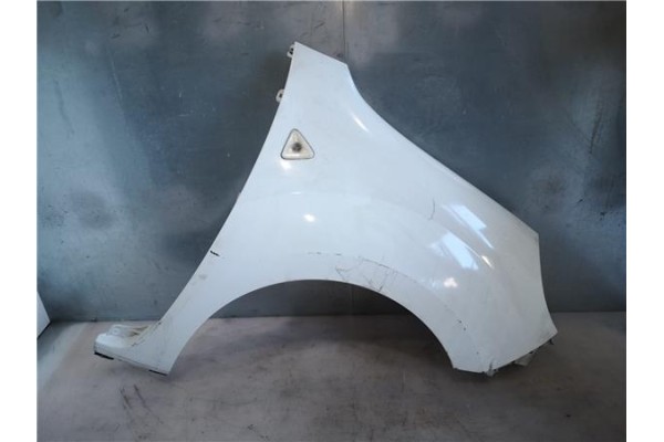 Recambio de aleta delantero derecha para renault kangoo ii 1.5 furgón compact comfort referencia OEM IAM   