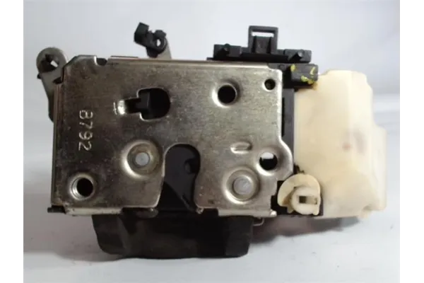 Recambio de cierre electromagnetico trasero derecho para fiat i doblo (223) cargo 1.9 jtd (223zxe1a) referencia OEM IAM 51765344