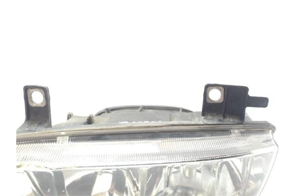 Recambio de faro delantero dcho para volkswagen polo iii berlina (6n2) referencia OEM IAM 6N1941018AA  