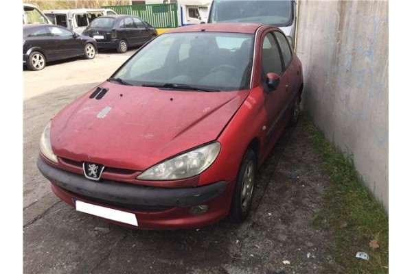 peugeot 206 berlina del año 2004