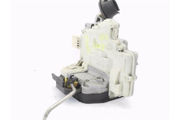Recambio de cierre electromagnetico trasero izquierdo para seat exeo st (3r5) 2.0 reference referencia OEM IAM 8E0839015AA  