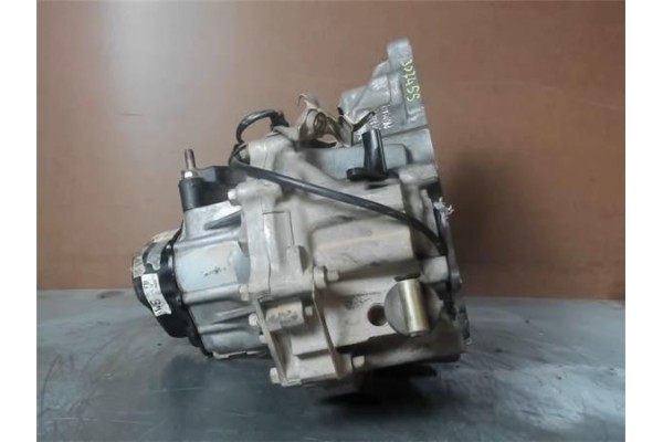 Recambio de caja cambios manual para mazda premacy (cp) 2.0 td referencia OEM IAM G5N80  