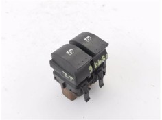 Recambio de mando elevalunas delantero izquierdo para renault megane ii classic berlina 2.0 expression referencia OEM IAM 315040