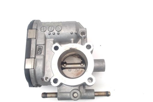Recambio de caja mariposa aire para opel corsa c 1.2 twinport referencia OEM IAM 5825242 24420536 