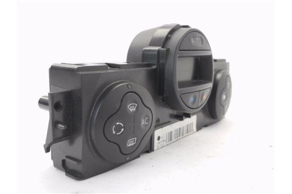 Recambio de mandos calefaccion / a.a. para renault megane ii classic berlina 2.0 expression referencia OEM IAM 8200344840  