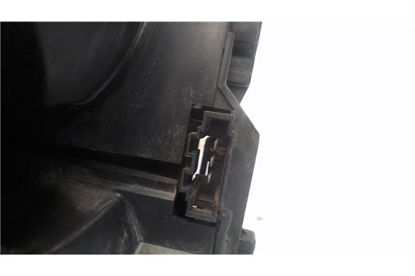 Recambio de piloto trasero central para volkswagen vento (1h2) referencia OEM IAM 1H583481B  
