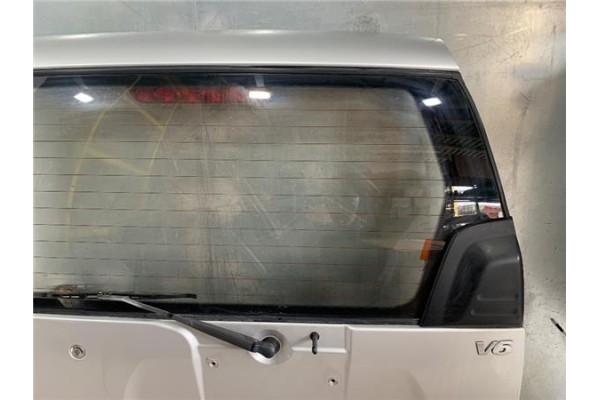 Recambio de porton trasero para suzuki grand vitara 5-puertas (sq/ft) 2.5 v6 referencia OEM IAM 6910065D14  