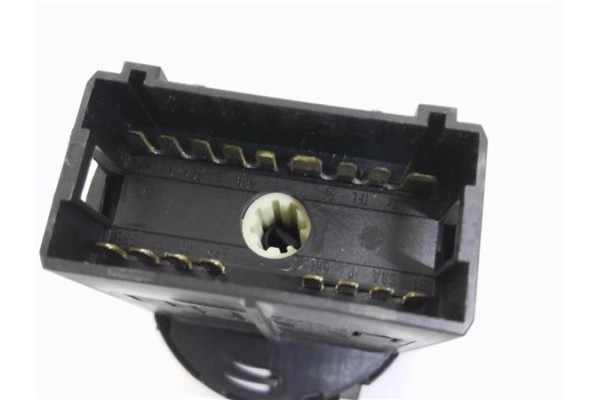 Recambio de mando de luces para volkswagen polo iv (9n3) 1.4 advance referencia OEM IAM 6Q0941531B  