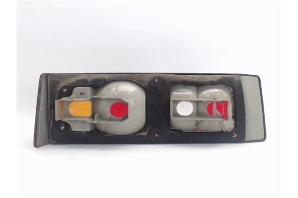 Recambio de piloto trasero derecho para ford sierra berlina referencia OEM IAM   438 , FIAT | 456 , FIAT | 36 , FORD | 465 , FIA