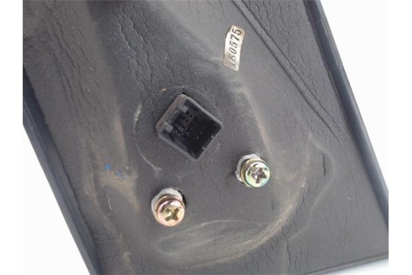 Recambio de retrovisor electrico izquierdo para hyundai getz (tb) referencia OEM IAM E4012190  