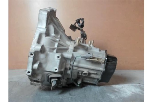Recambio de caja cambios manual para mazda 323 c v (ba) 1.5 16v referencia OEM IAM F5D2  