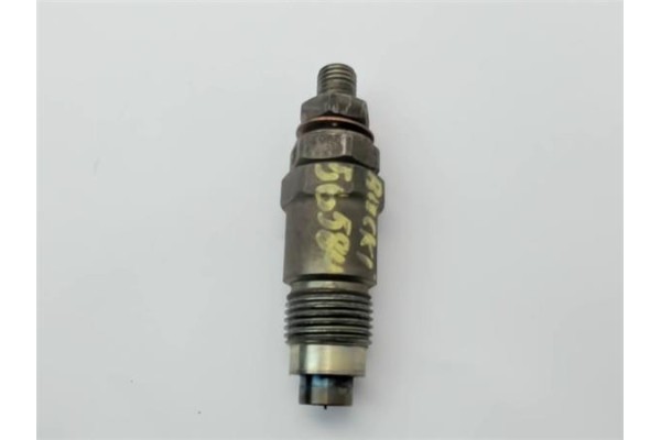 Recambio de inyector para daihatsu rocky hard top (f7, f8) 2.8 td referencia OEM IAM   