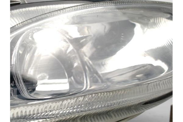 Recambio de faro antiniebla izquierdo para lancia ypsilon (101) 1.2 referencia OEM IAM   