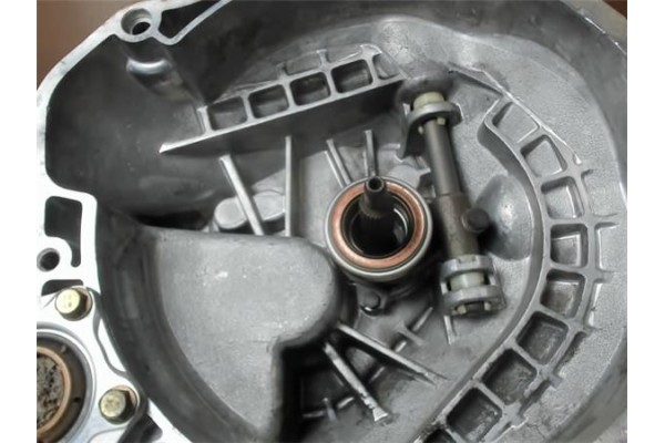 Recambio de caja cambios manual para daewoo tacuma 1.6 referencia OEM IAM 97183707  