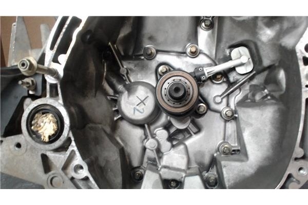 Recambio de caja cambios manual para renault megane ii classic berlina referencia OEM IAM JR5118  