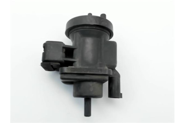 Recambio de electrovalvula turbo para mercedes-benz vito marco polo (638) 2.2 108 cdi referencia OEM IAM A0005450427  5450427 , 