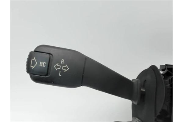 Recambio de mando intermitencia para bmw serie 7 (e38) 4.0 740il automático referencia OEM IAM 8352013 8352172 