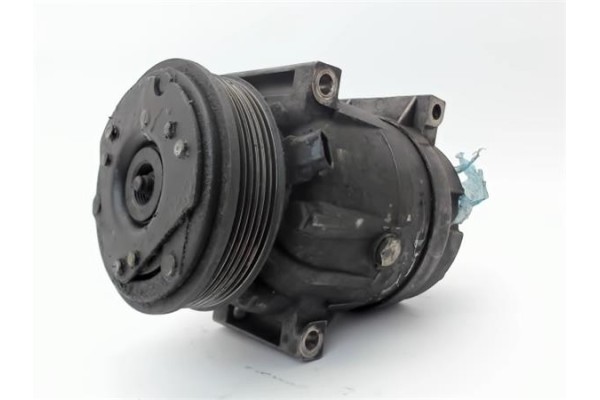 Recambio de compresor aire acond. para renault trafic ii furgón 1.9 29 lsob referencia OEM IAM 7700105765  (7700105765) , RENAUL