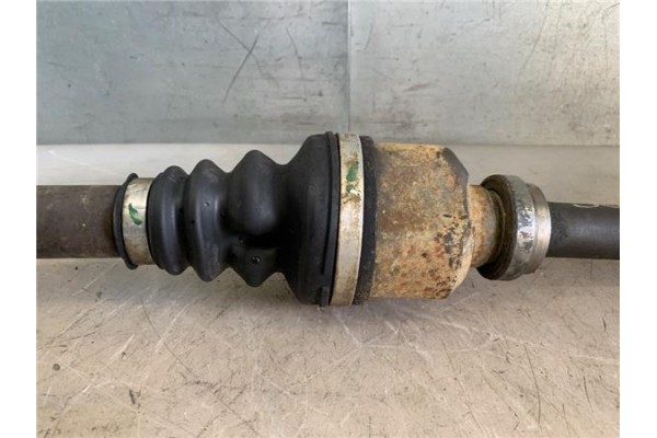 Recambio de palier delantero derecho para citroen xsara picasso 1.6 hdi referencia OEM IAM 32739Z 3855379 