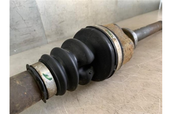 Recambio de palier delantero derecho para citroen xsara picasso 1.6 hdi referencia OEM IAM 32739Z 3855379 