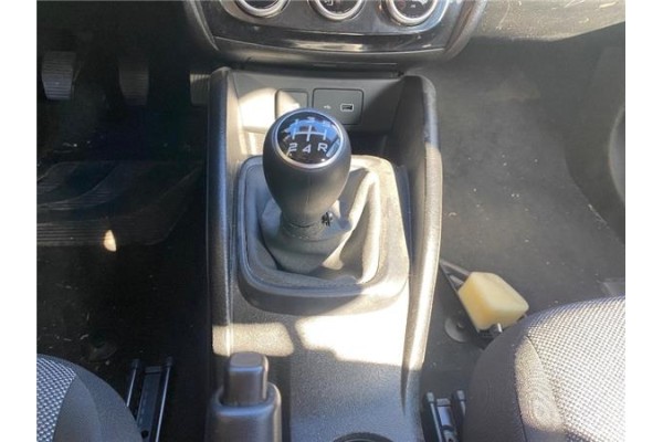 Recambio de consola para fiat ii tipo (356) berlina 1.3 easy referencia OEM IAM 735738066  