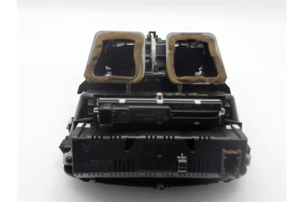 Recambio de mando multifuncion para peugeot 207 1.6 confort referencia OEM IAM 9650068177  