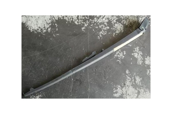 Recambio de brazo limpiaparabrisas trasero para fiat bravo (182)(1995) 1.9 jtd referencia OEM IAM   