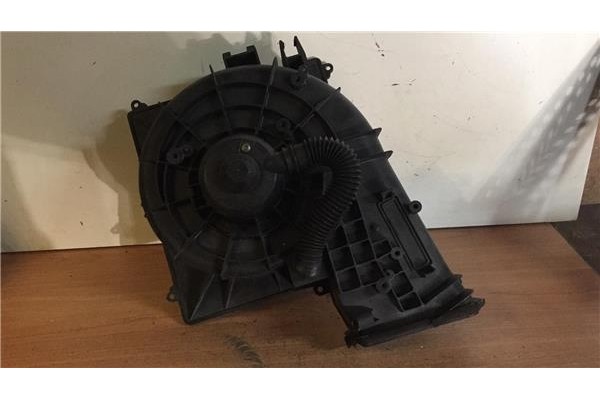 Recambio de motor calefaccion para nissan primera berlina (p12) 1.6 referencia OEM IAM 27200AV600  