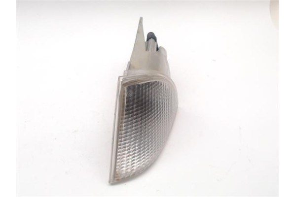 Recambio de intermitente delantero izquierdo para citroen jumpy 2.0 combi confort (8/9 plazas) referencia OEM IAM 630375   Recambio de intermitente delantero izquierdo para citroen jumpy 2.0 combi confort (8/9 plazas) referencia OEM IAM 630375