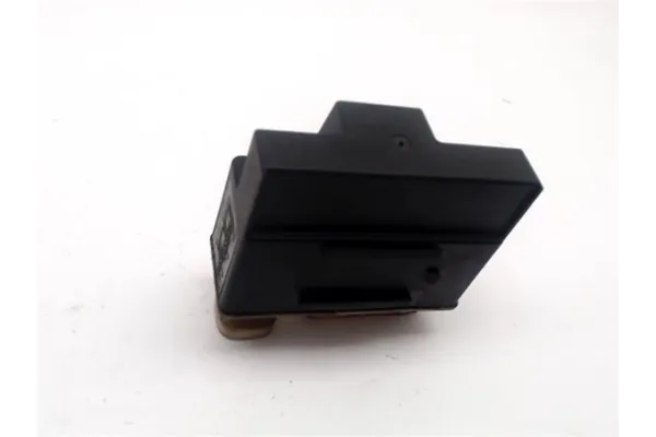 Recambio de rele calentadores para citroen xsara picasso 1.6 hdi referencia OEM IAM 9662570980  