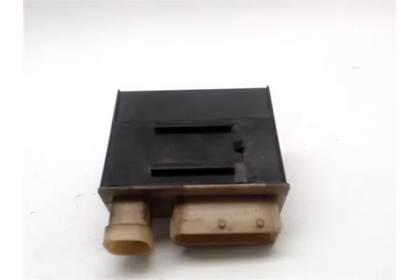 Recambio de rele calentadores para citroen xsara picasso 1.6 hdi referencia OEM IAM 9662570980  