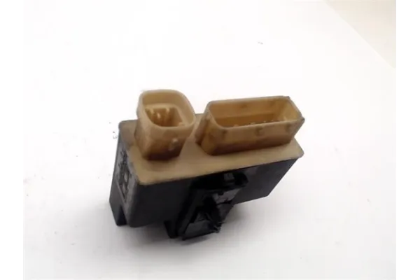 Recambio de rele calentadores para citroen xsara picasso 1.6 hdi referencia OEM IAM 9662570980  