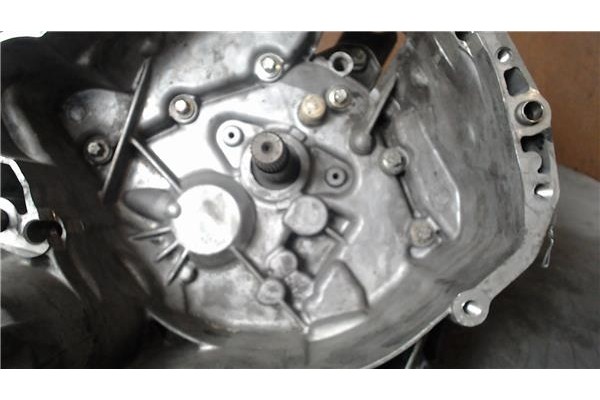 Recambio de caja cambios manual para renault megane ii berlina 3p referencia OEM IAM JB1962  