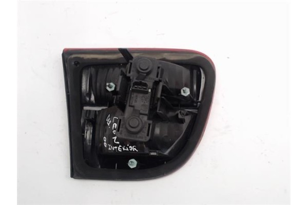 Recambio de piloto trasero derecho para seat leon (1m1) referencia OEM IAM 1M6945092B  