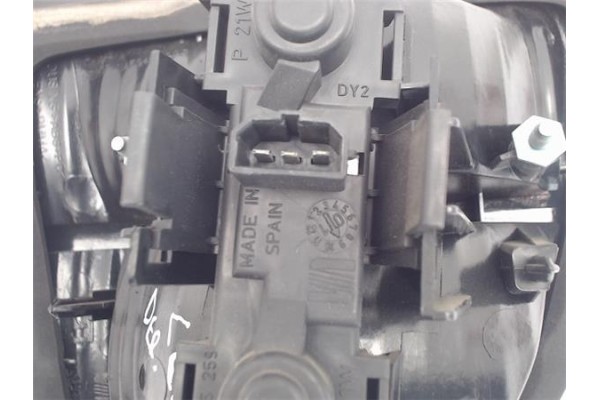 Recambio de piloto trasero derecho para seat leon (1m1) referencia OEM IAM 1M6945092B  