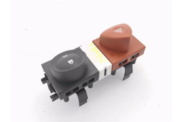 Recambio de interruptor luces emergencia para renault megane ii classic berlina 2.0 expression referencia OEM IAM 8200407415  