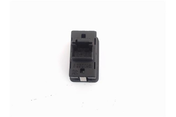 Recambio de mando elevalunas delantero derecho para bmw serie 7 (e38) 4.0 740il automático referencia OEM IAM 8352148  