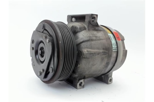 Recambio de compresor aire acond. para renault megane ii classic berlina 1.9 dynamique referencia OEM IAM 7700105765  (770010576