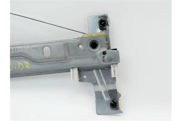 Recambio de mecanismo elevalunas delantero derecho para peugeot 207 1.6 confort referencia OEM IAM 400912D  