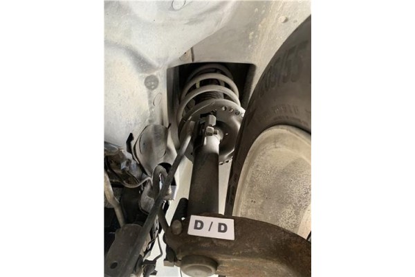 Recambio de amortiguador delantero derecho para renault megane ii (bm0/1_, cm0/1_) 2.0 16v (bm0u, cm0u) referencia OEM IAM 82006