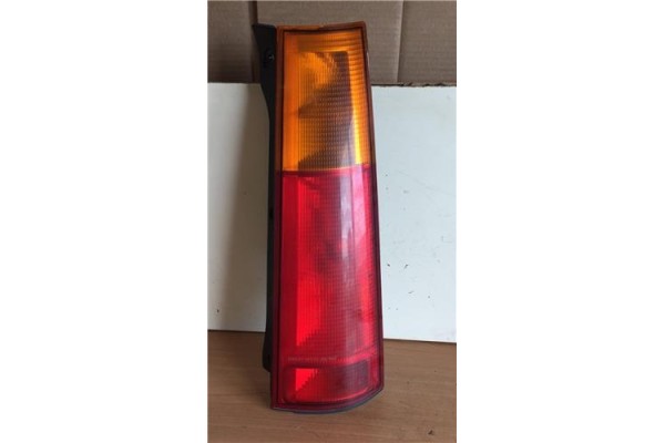 Recambio de piloto trasero derecho para honda cr-v (rd1/3) 2.0 básico (rd1) referencia OEM IAM 0432200R  