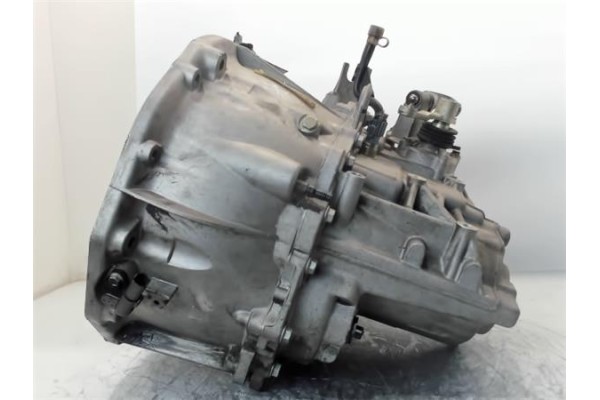 Recambio de caja cambios manual para renault megane ii berlina 3p 1.9 privilege referencia OEM IAM ND0001  